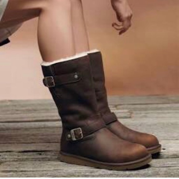 UGG Shoes - Ugg Australia Women's Kensington II Boots Toast Size